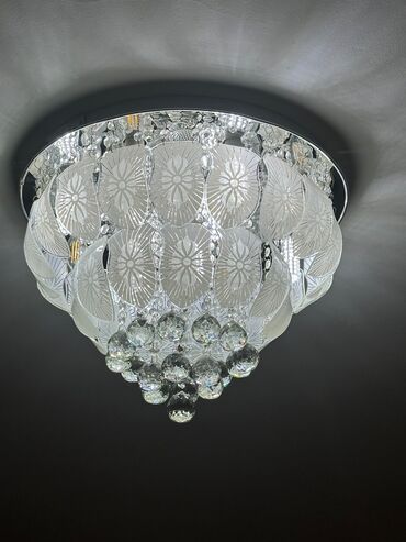 Digər ev dekoru: Çılçıraq, 10 və daha çox lampa, Metal