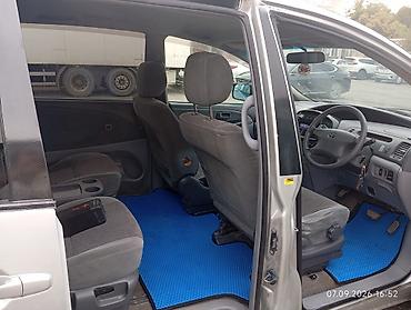 260 60 18: Toyota Estima: 2003 г., 2.4 л, Автомат, Бензин, Минивэн — 10
