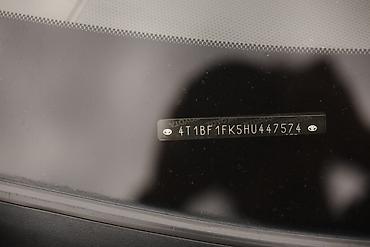 Toyota: Toyota Camry: 2017 г., 2.5 л, Автомат, Бензин, Седан — 10