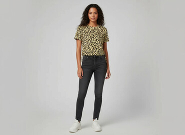 bershka t shirty oversize: Bershka, Футболка жіноча, розмір XS