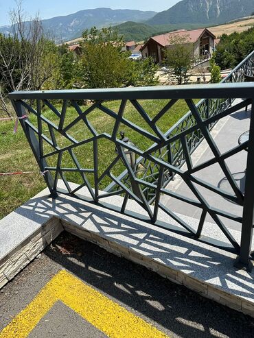 Pilləkən məhəccərləri: Pilləkən məhəccərləri — 3