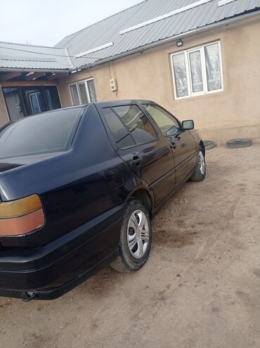 Volkswagen: Volkswagen Vento: 1996 г., 1.8 л, Автомат, Бензин, Седан — 4