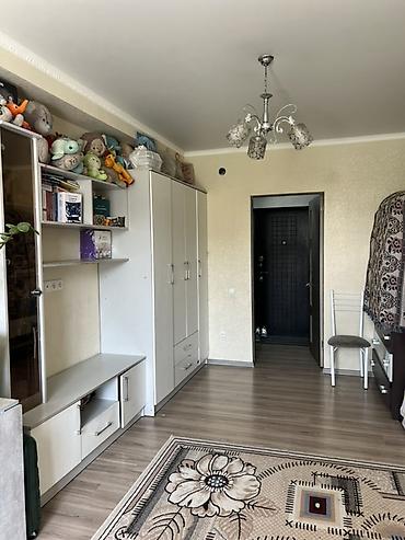 Продажа комнат: 43 м², С мебелью — 4