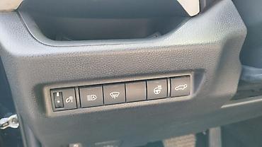 5: Toyota RAV4: 2021 г., 2.5 л, Автомат, Гибрид, Кроссовер — 6