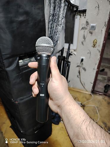 Səsgücləndiricilər, qulaqlıqlar və mikrofonlar: Shure Performance Gear Wireless Systems – PGX2 SM58 simsiz mikrofon — 4