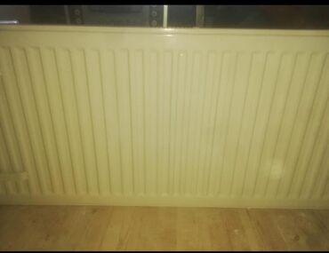 Radiatorlar: İşlənmiş Panel Radiator Alüminium, Ünvandan götürmə, Zəmanətsiz, Kredit yoxdur