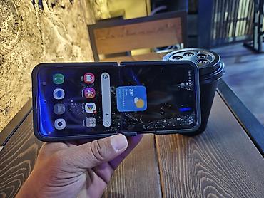 galaxy m: Samsung Galaxy Z Flip 5, Б/у, 256 ГБ, цвет - Фиолетовый, 1 SIM, eSIM — 8
