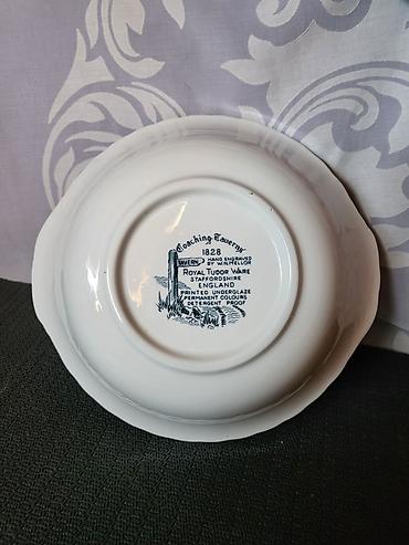 nike tech trenerka: Engleska cinija Royal Tudor Ware iz 70ih godina. Engleska univerzalna — 8