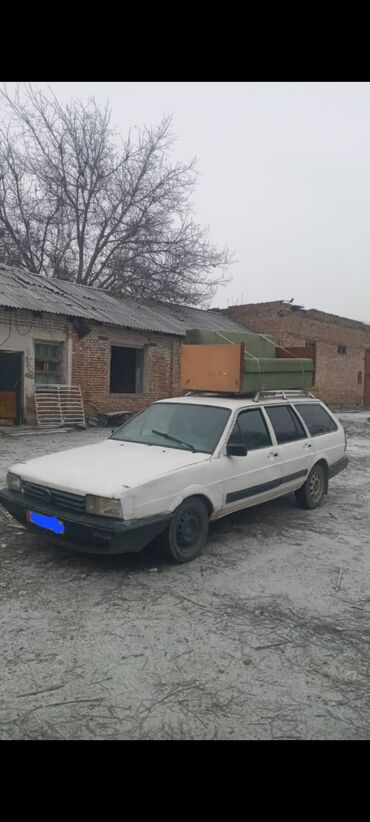 Volkswagen: Volkswagen Passat: 1983 г., 1.8 л, Механика, Бензин, Универсал