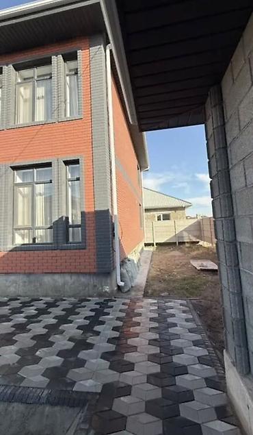 Продажа коттеджей и домов: 2 КАБАТ ҮЙ 📍 Рухий Мурас-2, Горький көчөсүнүн жогорку тарабы. ✨ Үй — 2