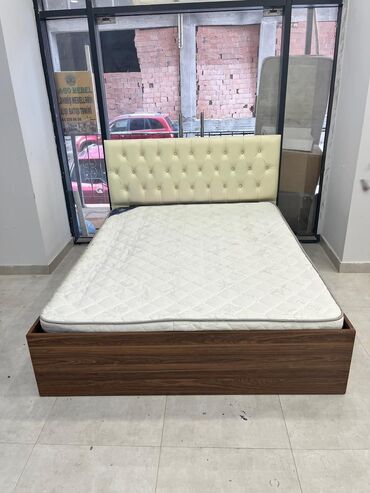 Pufiklər: İşlənmiş, İkinəfərlik çarpayı, Matras ilə