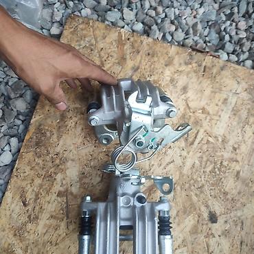 Суппорты: Комплект суппортов Audi 2002 г., Б/у, Оригинал, Германия — 2