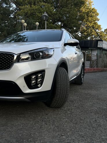 машина легковая: Kia Sorento: 2017 г., 2.2 л, Автомат, Дизель, Кроссовер