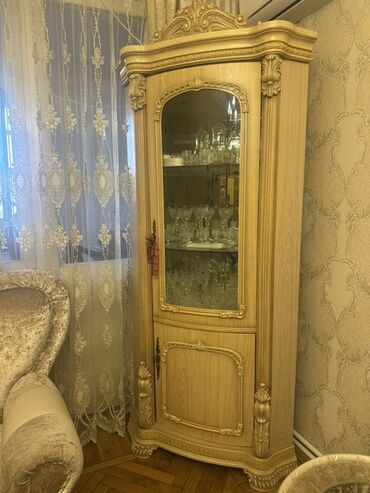 şüşəli şkaf: Распашной, 1 дверь Угловой шкаф, Буфет