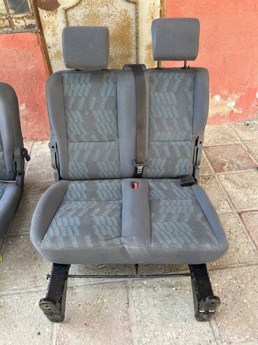 bmw oturacaqlar: Arxa, Ford Connect, 2009 il, Almaniya, Yeni