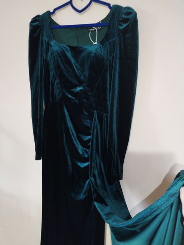 Haljine: Duga večernja haljina od baršuna – tamnozelena (smaragdna) - — 5