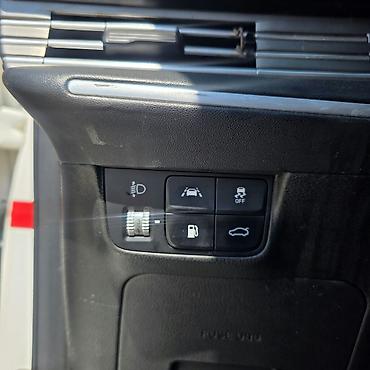 усктер: Hyundai Grandeur: 2020 г., 3 л, Автомат, Газ, Хэтчбэк — 9