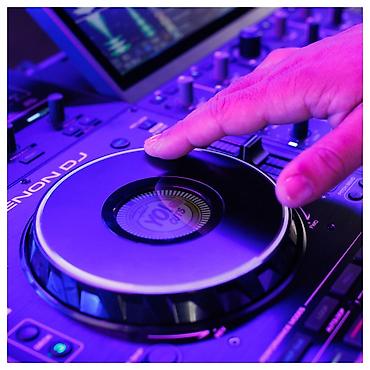 denon dj: DENON DJ PRIME 4 + STANDALONE DJ SYSTEM DJ üçün artıq noutbuka bağlı — 7