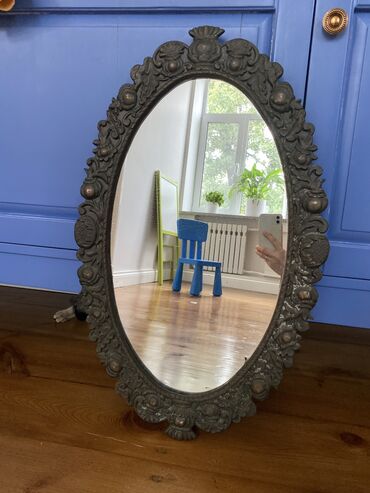 стоячие зеркало: Продаю винтажное зеркало