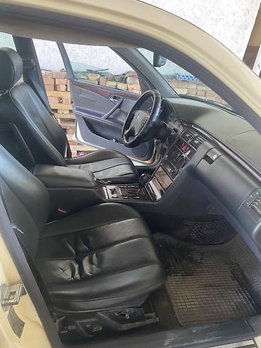 atego 1218: Mercedes-Benz E-Class: 2001 г., 2.2 л, Автомат, Дизель, Седан — 10