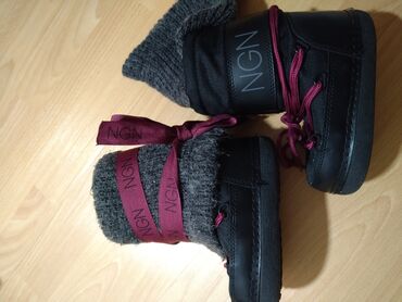 Dečija obuća: Čizme za sneg, Veličina: 28, bоја - Crna