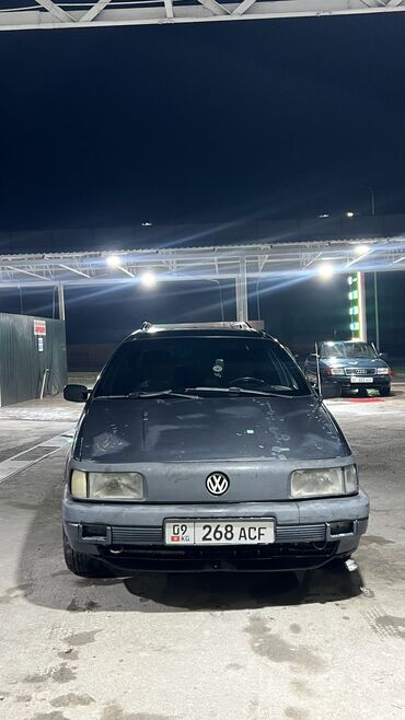 уаз авто: Volkswagen Passat: 1988 г., 1.8 л, Бензин, Универсал