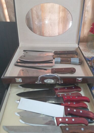 Bıçaqlar: Balta Picaq desdi satilir 4 eded Capacaq 10 eded TRAMONTINA Picaq