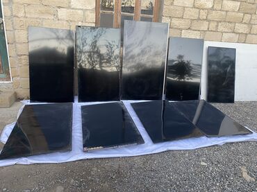 Televizorlar: Ekranları xarab müxtəlif ölçülərdə televizorlar satılır.Tədbirlərdə — 1