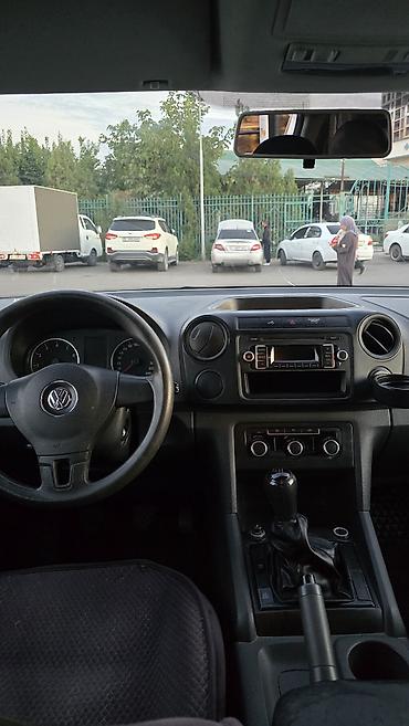 golf b4: Volkswagen Amarok: 2011 г., 2 л, Механика, Бензин, Пикап — 5