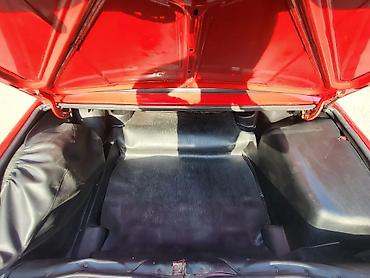 dodge dart: VAZ 2107 sedan – qırmızı rəngdə, klassik kuzov dizaynı ilə — 5