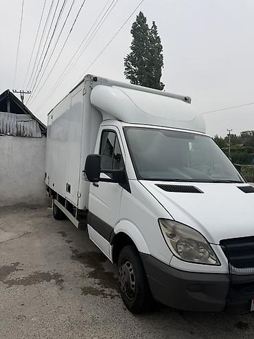 коробка спринтера: Грузовой фургон Mercedes-Benz Sprinter (кабина с одним рядом сидений — 3