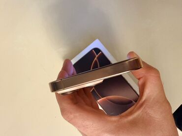 Apple iPhone: IPhone 16 Pro, 128 GB, Desert Titanium, Face ID — 11