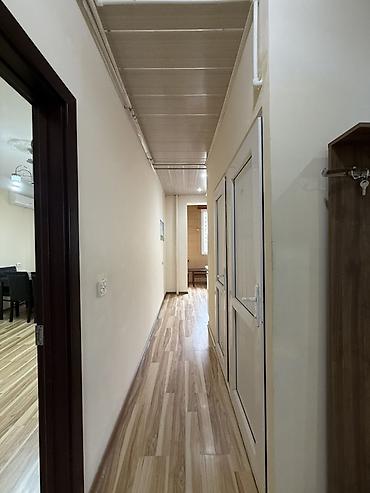 Mənzillər: Metroya 5dəqiqə. Təmiz və rahat planlı mənzil mətbəx mebeli və əsas — 2