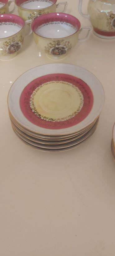 Çay dəstləri və servizlər: Çay dəsti — 8