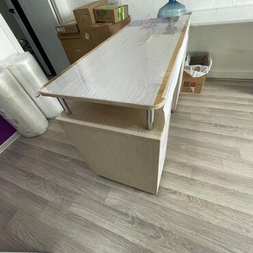 Письменные столы: Письменный стол, Б/у — 10