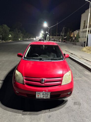 крыло рекс: Toyota ist: 2003 г., 1.5 л, Автомат, Бензин, Купе