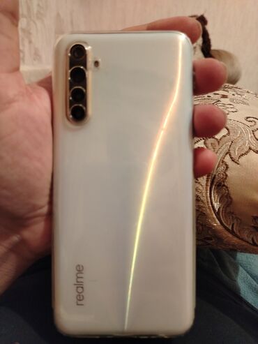 Fly: Realme 6, 128 ГБ, цвет - Белый, Кнопочный, Сенсорный, Отпечаток пальца