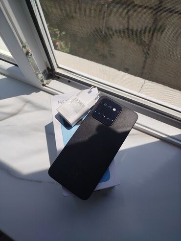 honor 10 ekran: Honor X5b, 64 GB, rəng - Qara, Barmaq izi, İki sim kartlı, Face ID