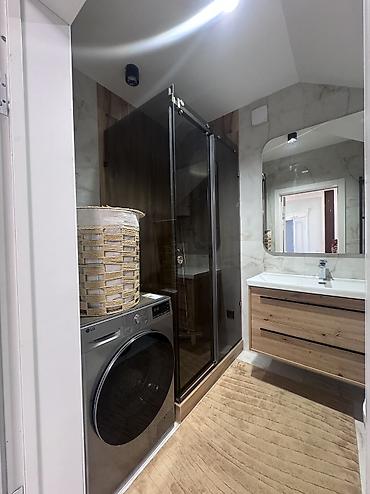 Продажа коттеджей и домов: 🏡 Продается трехэтажный дом в с.Ортосай городок “Датка”🏰 📍Локация — 9