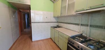 Продажа домов: 3 комнаты, 66 м², 106 серия, 1 этаж, Косметический ремонт