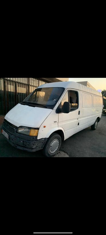 срочно срочно продам машину: Ford Transit: 1996 г., 2.5 л, Механика, Дизель, Бус