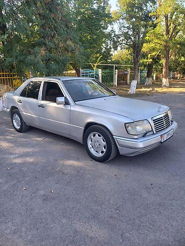 Mercedes-Benz E-Class: 1994 г., 2.2 л, Автомат, Бензин, Седан