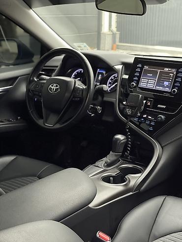 Toyota: Toyota Camry: 2021 г., 2.5 л, Автомат, Бензин, Седан — 9