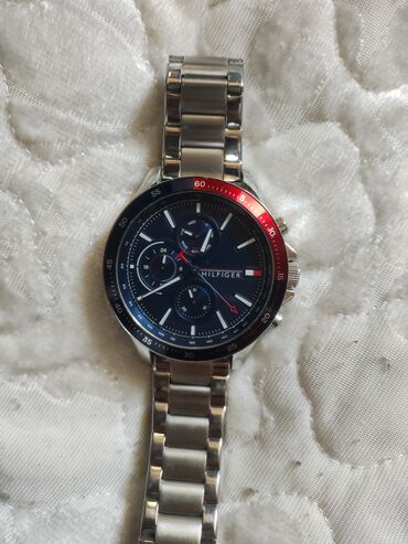 куплю швейцарские часы бу: Бренд Tommy Hilfiger, куплен в Лондоне за 160£ паунта, пишететолько те