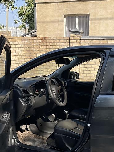 спарка машина: Chevrolet Spark: 2020 г., 1 л, Автомат, Бензин — 6