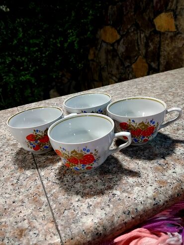 Seplər: SSSR.1971 ci il
4,ədəd,çay,üçün,çaşqa. 
Təzə. 

FARFOR
