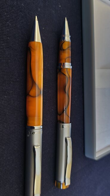 Ostalo: Elegantan poklon set olovaka – Etalon - Set od dve olovke u luksuznoj — 12