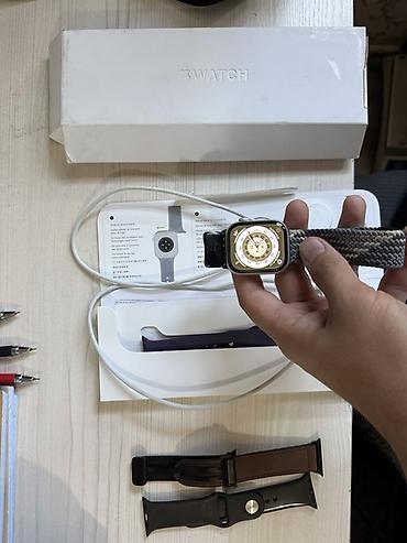 Apple Watch: Apple Watch 11 серия 42мм с комплектом ремешков и зарядкой. Емкость — 1