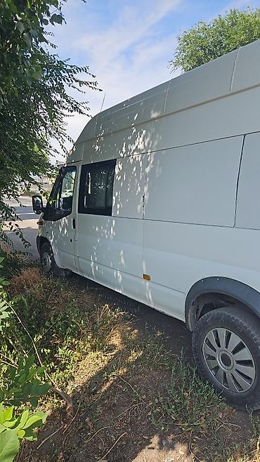 Ford Transit: 2010 г., 2.4 л, Механика, Дизель, Фургон — 3