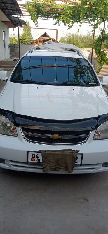 авто расрочка бишкек: Белый универсал Chevrolet Lacetti с черными дисками. Автомобиль